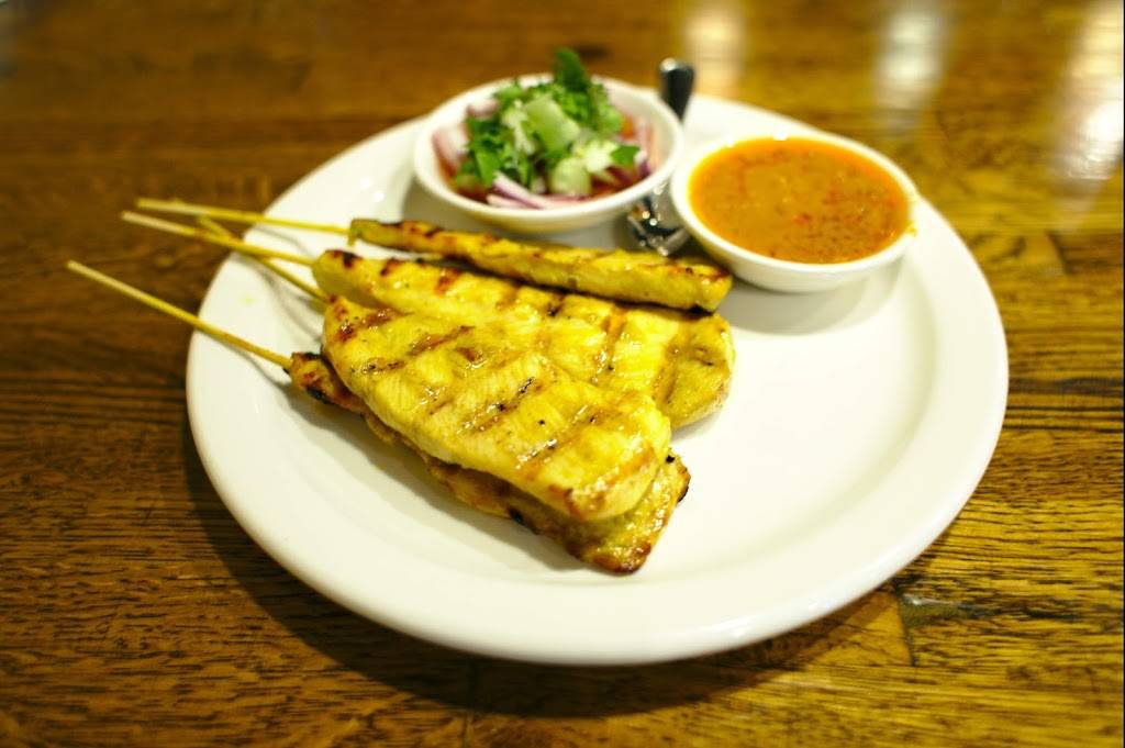 Thawan Thai Cuisine | restaurant | 215 34th Ave S W, Norman, OK 73072, USA | 4053103347 OR +1 405-310-3347