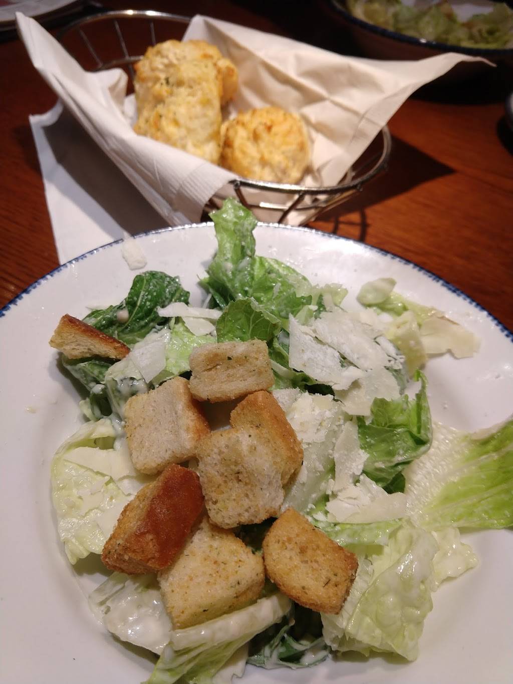 Red Lobster | restaurant | 2625 W International Speedway Blvd, Daytona Beach, FL 32114, USA | 3862557596 OR +1 386-255-7596