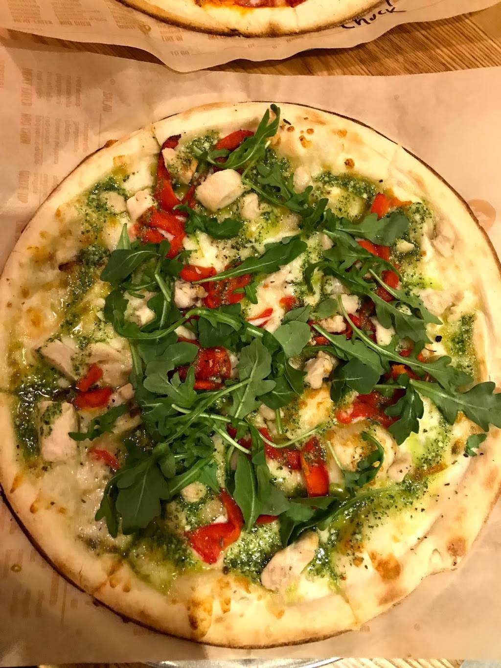 Blaze Pizza | meal takeaway | 213 Broadway Mall, Hicksville, NY 11801, USA | 5162080161 OR +1 516-208-0161