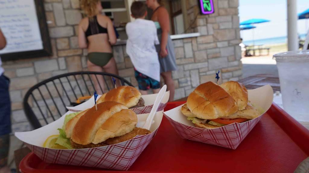 Ferchs Beachside Grille | restaurant | 2299 Grant Park Dr, South Milwaukee, WI 53172, USA | 4142157950 OR +1 414-215-7950