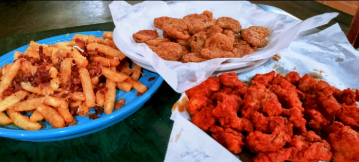 Table 5 Restaurant & Catering | restaurant | 6242 US-82, Peggs, OK 74441, USA | 9184045052 OR +1 918-404-5052