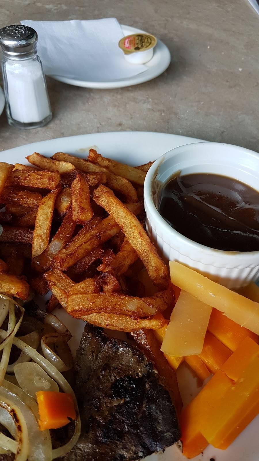 Resto du Vieux La Prairie | restaurant | 238 Bd Taschereau, La Prairie, QC J5R 1T1, Canada | 4506590404 OR +1 450-659-0404