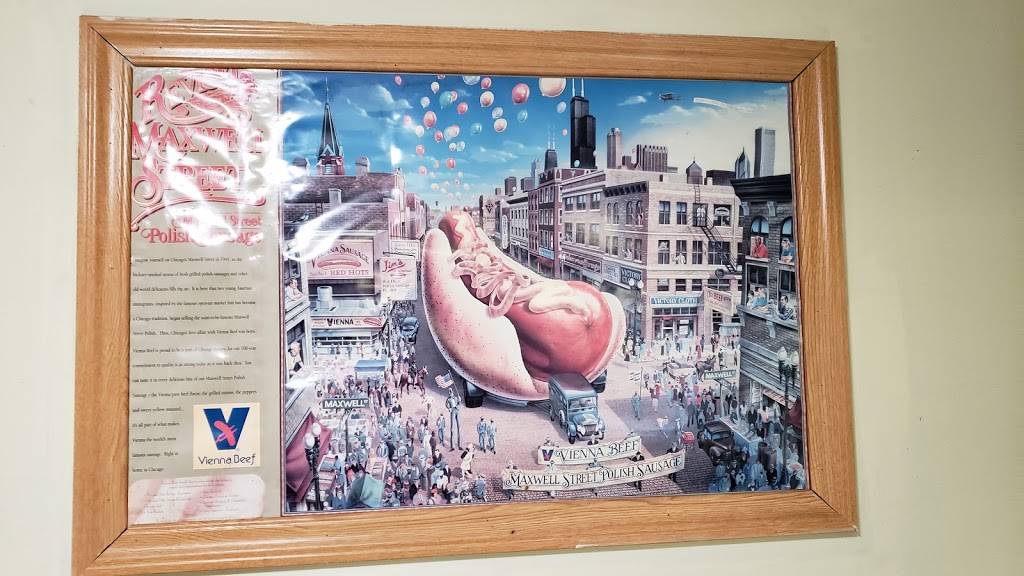 Chicago Hot Dog & Shrimp | restaurant | 603 S Illinois Ave, Carbondale, IL 62901, USA | 6185495707 OR +1 618-549-5707