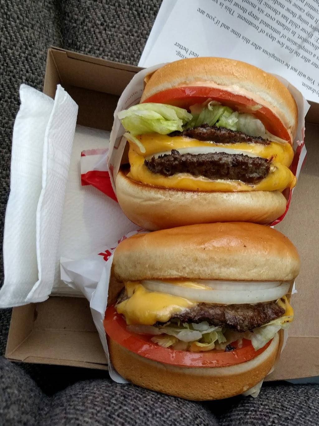 In-N-Out Burger | restaurant | 7909 Lyndon B Johnson Fwy, Dallas, TX 75251, USA | 8007861000 OR +1 800-786-1000