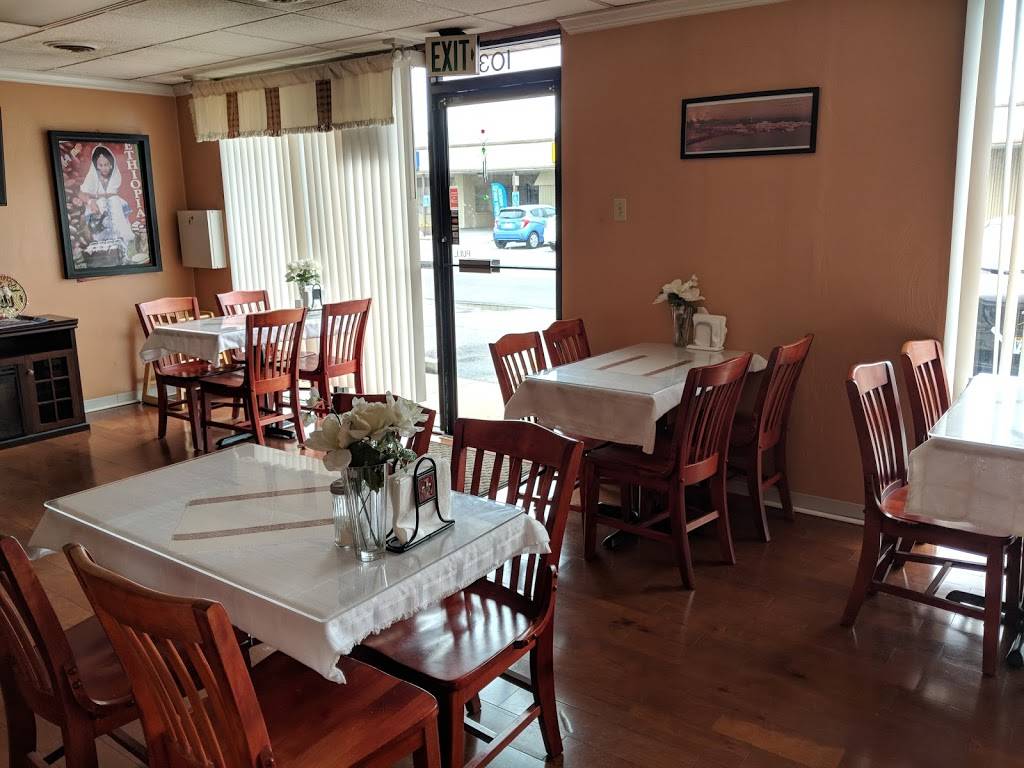 Mesob Cafe | restaurant | 404 S Parliament Dr, Virginia Beach, VA 23462, USA | 7579652008 OR +1 757-965-2008