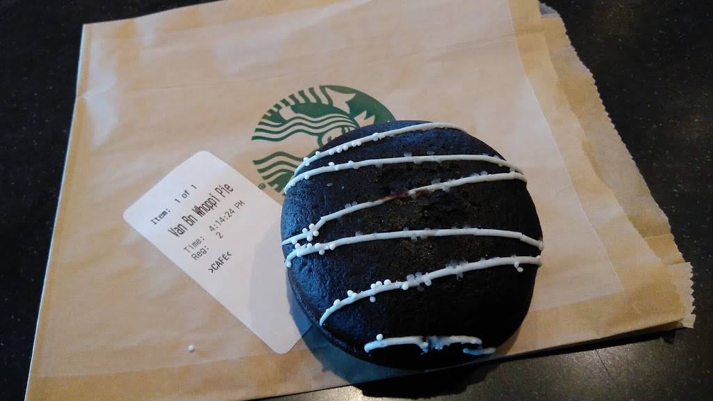 Starbucks | cafe | 1060 W Main St, Gaylord, MI 49735, USA | 2313509161 OR +1 231-350-9161