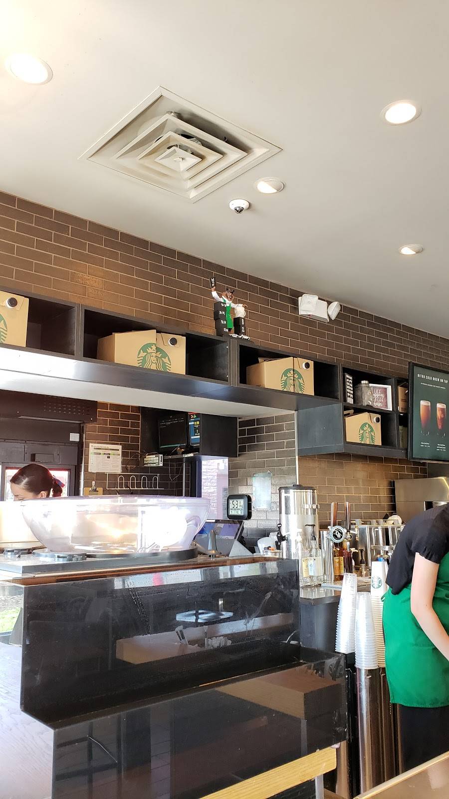 Starbucks | cafe | 1370 N Hamilton Rd, Columbus, OH 43230, USA | 6144754147 OR +1 614-475-4147