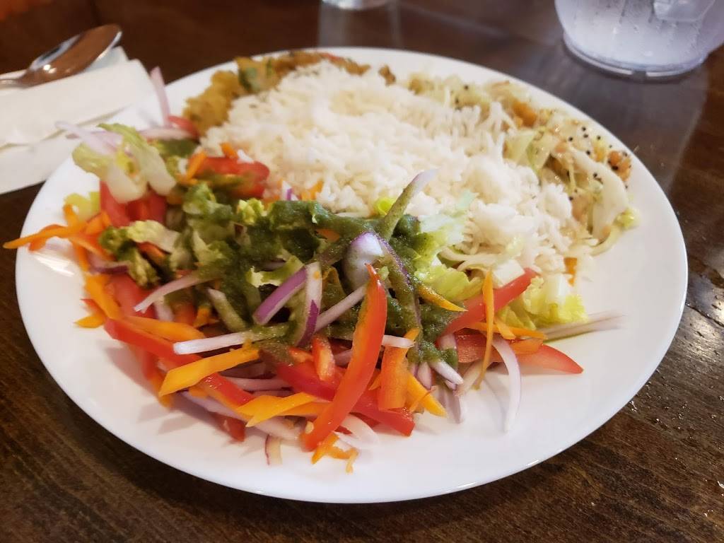 Ritus Spice Utsav | restaurant | 484 S Main St, Manchester, NH 03102, USA | 6038365652 OR +1 603-836-5652