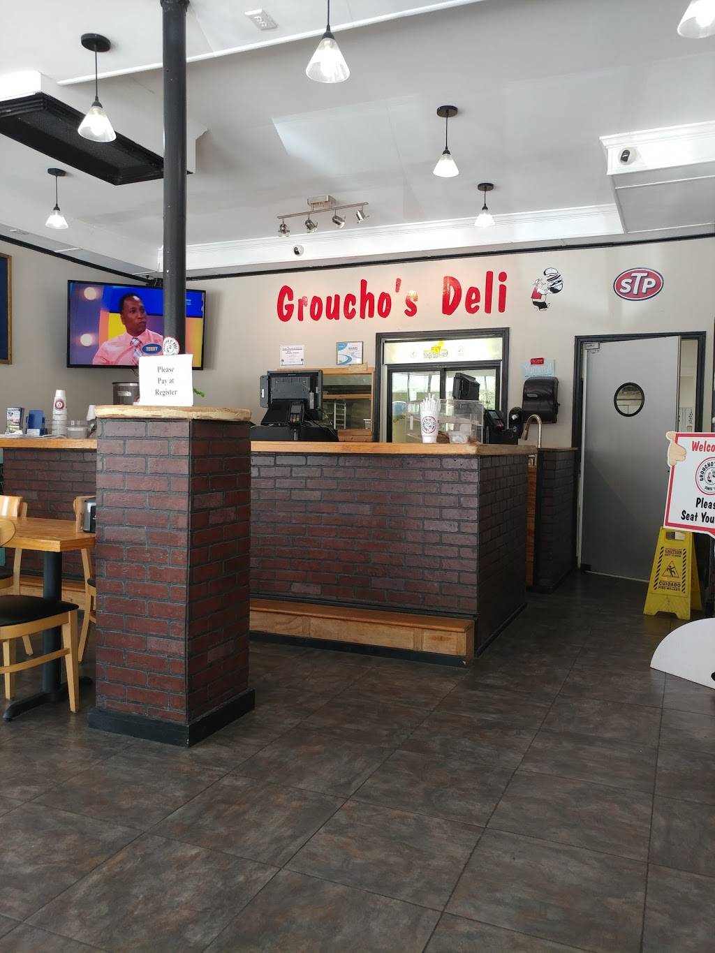 Grouchos Deli | restaurant | 81 Sea Island Pkwy, Beaufort, SC 29907, USA | 8435244545 OR +1 843-524-4545
