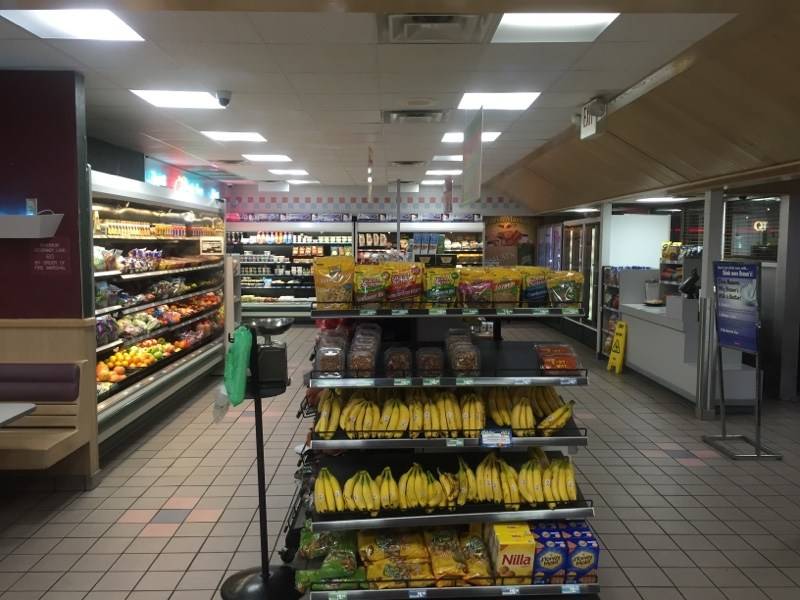 Braums Ice Cream & Burger Restaurant | restaurant | 1308 S Garnett Rd, Tulsa, OK 74128, USA | 9184375531 OR +1 918-437-5531