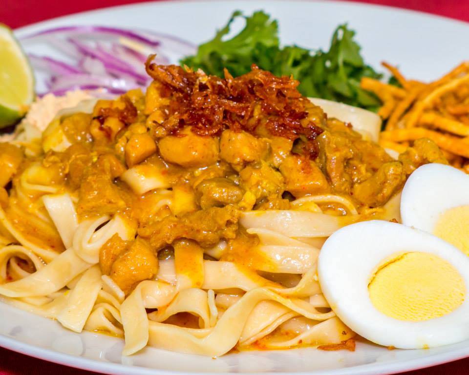 Burma Cafe | restaurant | 63 St Francis Square, Daly City, CA 94015, USA | 6509926363 OR +1 650-992-6363