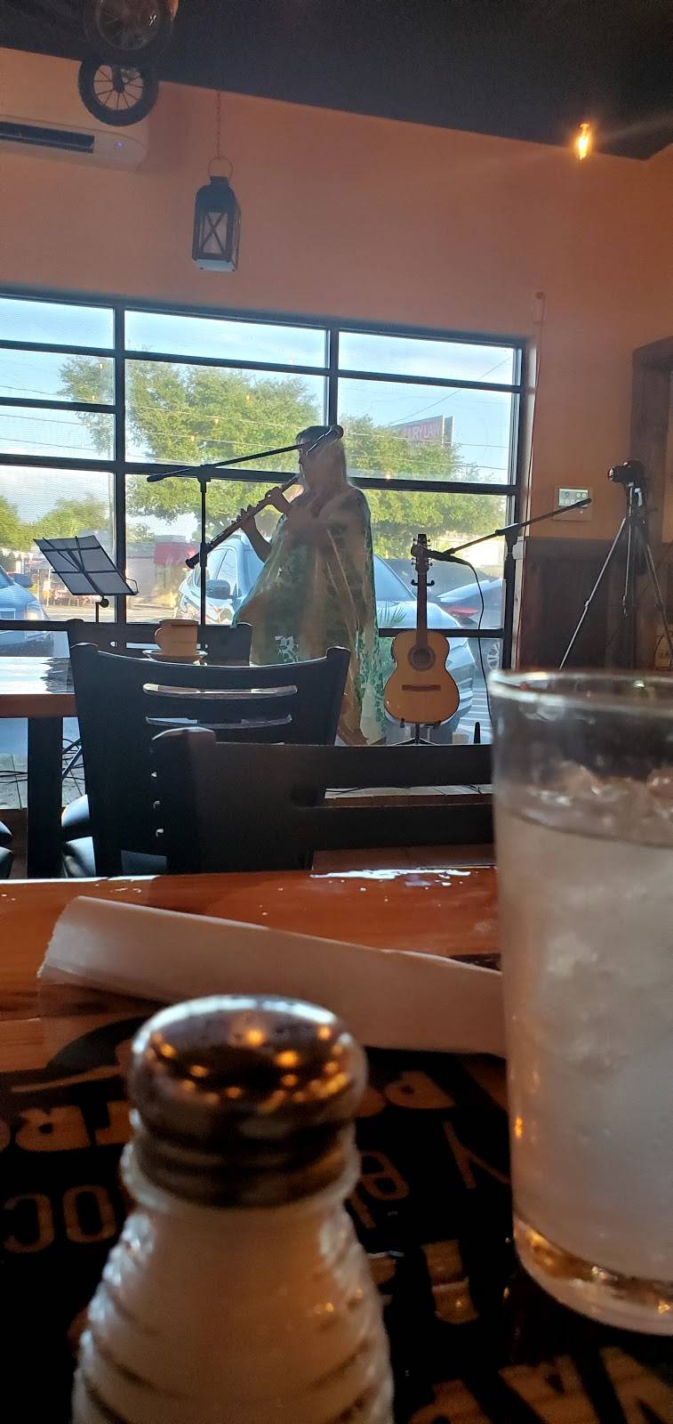 Restaurante La Hacienda & Bakery | restaurant | 7532 N Armenia Ave, Tampa, FL 33604, USA | 8133041766 OR +1 813-304-1766