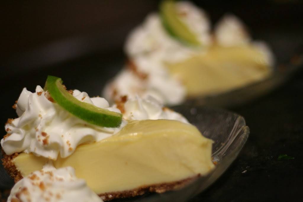 J R Maxwell & Co. | restaurant | 122 Front St, Bath, ME 04530, USA | 2074432014 OR +1 207-443-2014