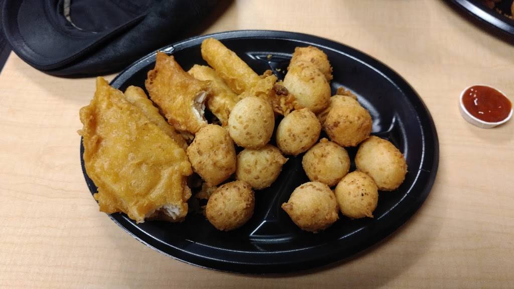 Long John Silvers | restaurant | 3301 E Washington St, Indianapolis, IN 46201, USA | 3176349886 OR +1 317-634-9886