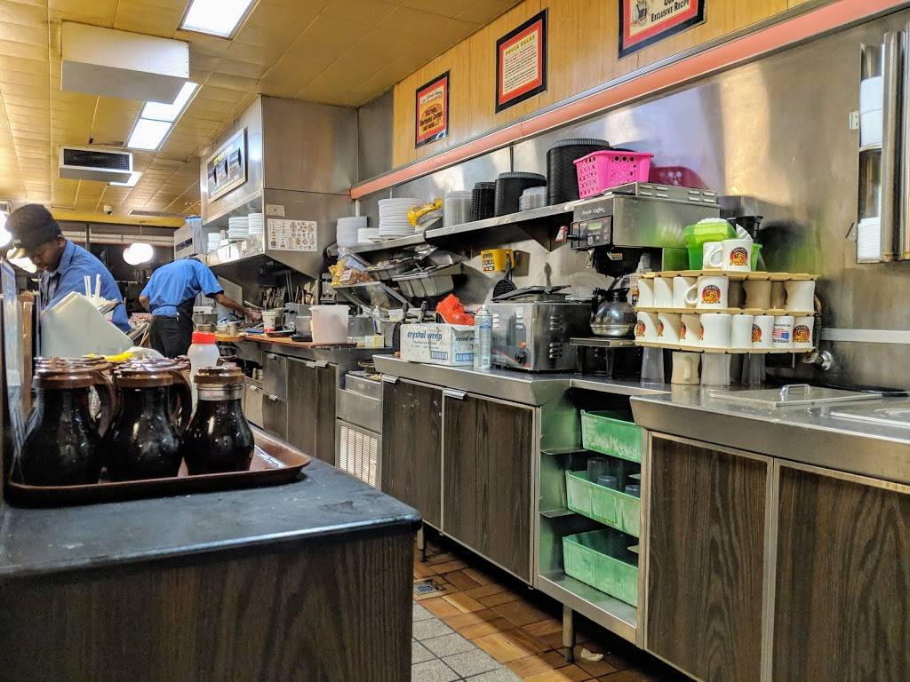 Waffle House | meal takeaway | 8600 Farrow Rd, Columbia, SC 29203, USA | 8037882131 OR +1 803-788-2131