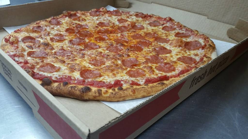 Vals Pizza & Subs | restaurant | 75 Rte 13, Brookline, NH 03033, USA | 6036729600 OR +1 603-672-9600