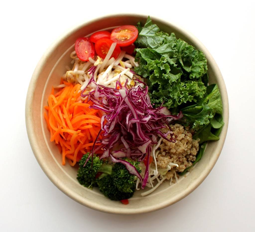 GIWA Fresh Korean Kitchen | restaurant | 1722 Sansom St, Philadelphia, PA 19103, USA | 2677582112 OR +1 267-758-2112