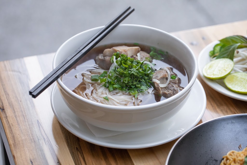 Phorage WeHo | restaurant | 7326 Santa Monica Blvd #10, Los Angeles, CA 90046, USA | 3233662644 OR +1 323-366-2644