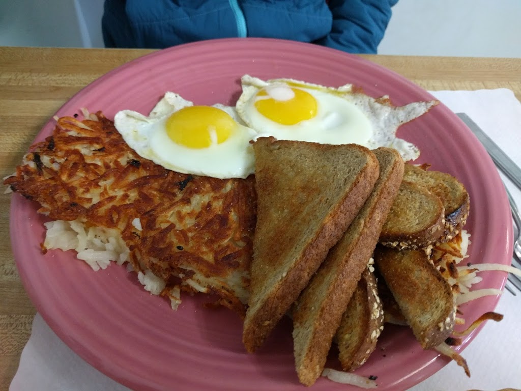 Oasis | restaurant | 2675 CA-140, Catheys Valley, CA 95306, USA | 2093743410 OR +1 209-374-3410