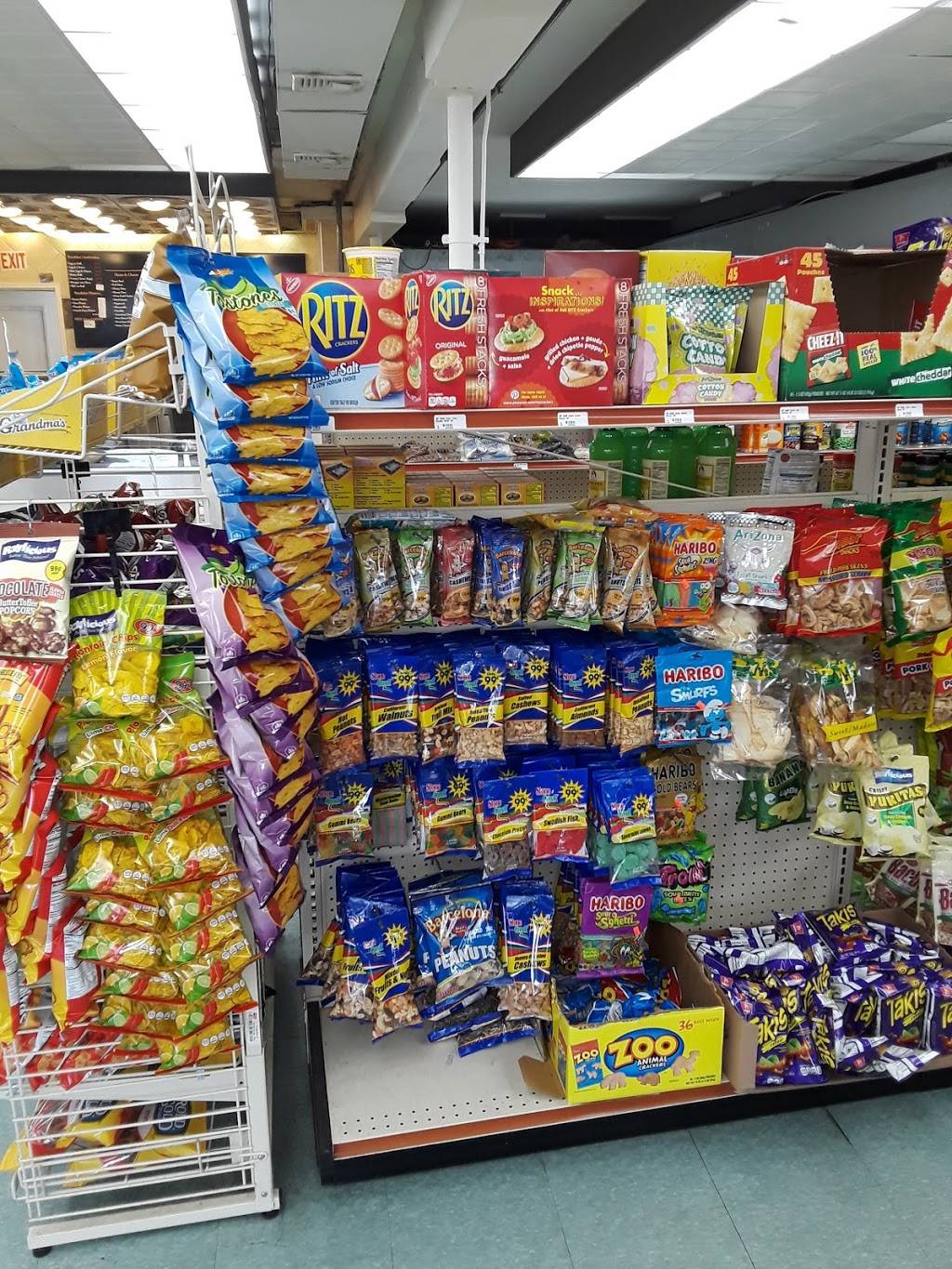 Weaver Deli Quickdraw | restaurant | 430 Weaver Ave, Bellport, NY 11713, USA | 6318038430 OR +1 631-803-8430