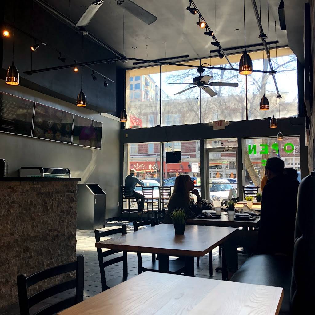 Medina Grill | restaurant | 5 Maryland Plaza, St. Louis, MO 63108, USA | 3142405301 OR +1 314-240-5301