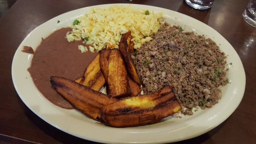 Tipicos Los Amigos | restaurant | 46950 Community Plaza #125, Sterling, VA 20164, USA | 5714340060 OR +1 571-434-0060