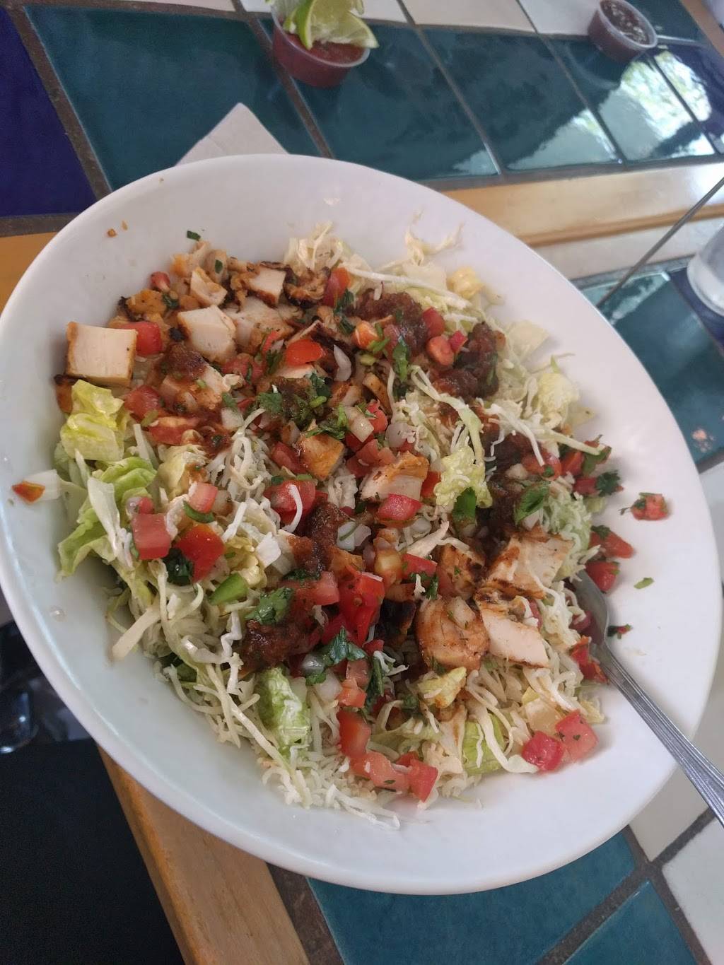 Rubios | restaurant | 6418, 43530 10th St W, Lancaster, CA 93534, USA | 6619451546 OR +1 661-945-1546