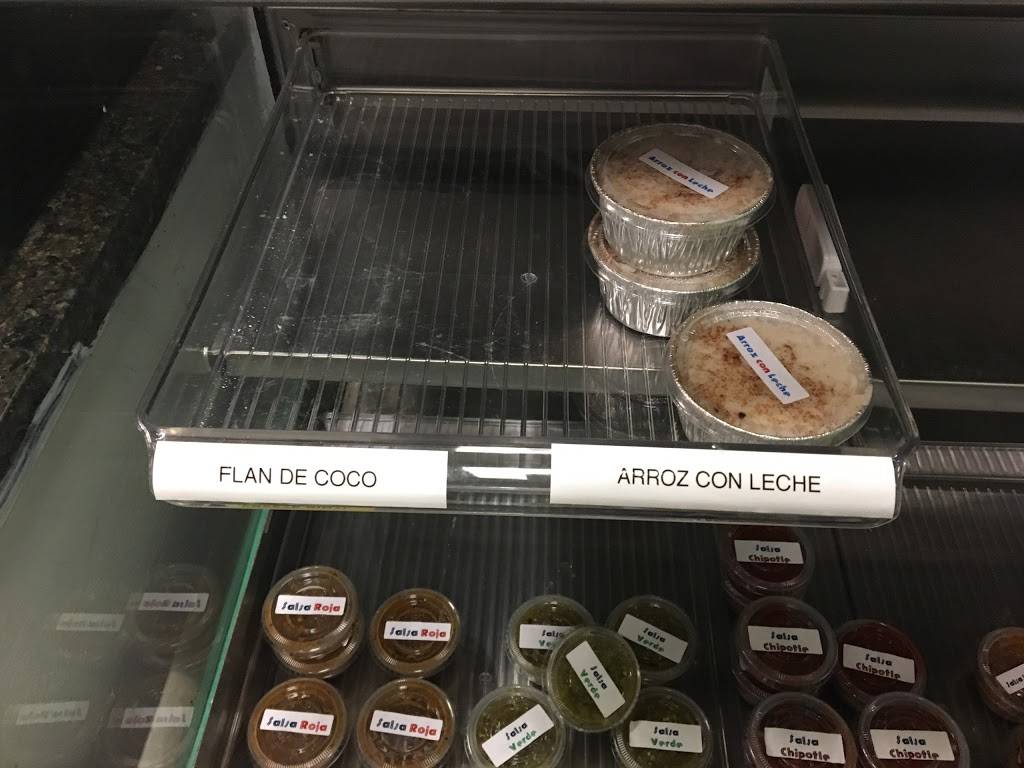 Tacos Gingi | restaurant | 5128 Dempster Street, Skokie, IL 60077, USA | 8479830648 OR +1 847-983-0648