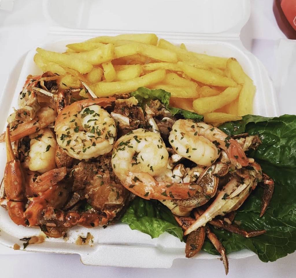 Island Krab | restaurant | 3856 N University Dr, Sunrise, FL 33351, USA | 9544877333 OR +1 954-487-7333