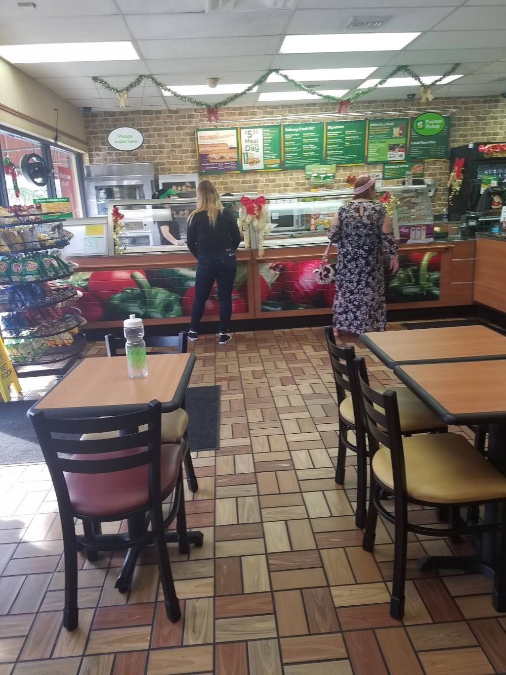Subway Restaurants | restaurant | 463 E 49th St, Hialeah, FL 33013, USA | 3057693081 OR +1 305-769-3081