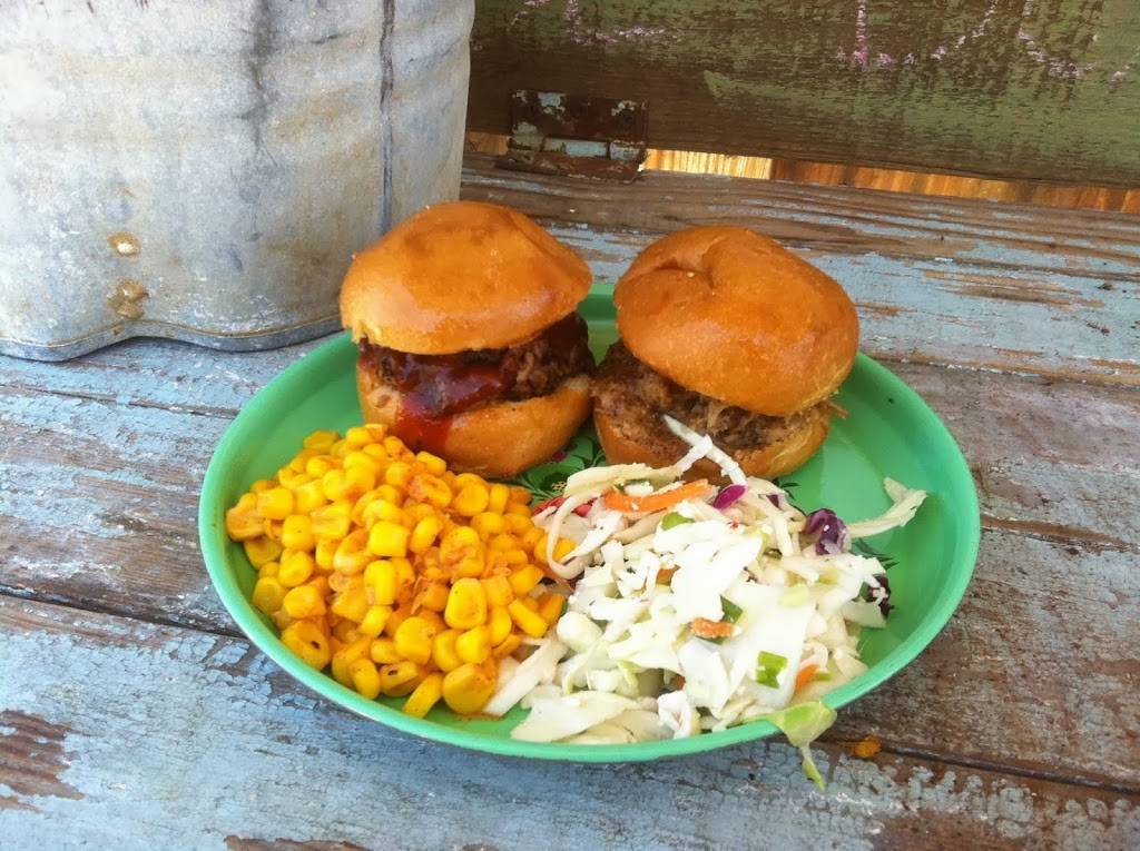 Smoke Shack BBQ Food Truck | restaurant | 2347 Nacogdoches Rd, San Antonio, TX 78209, USA | 2109571430 OR +1 210-957-1430