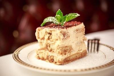 La Dolce Vita | restaurant | 9785 S Santa Monica Blvd, Beverly Hills, CA 90210, USA | 3102781845 OR +1 310-278-1845