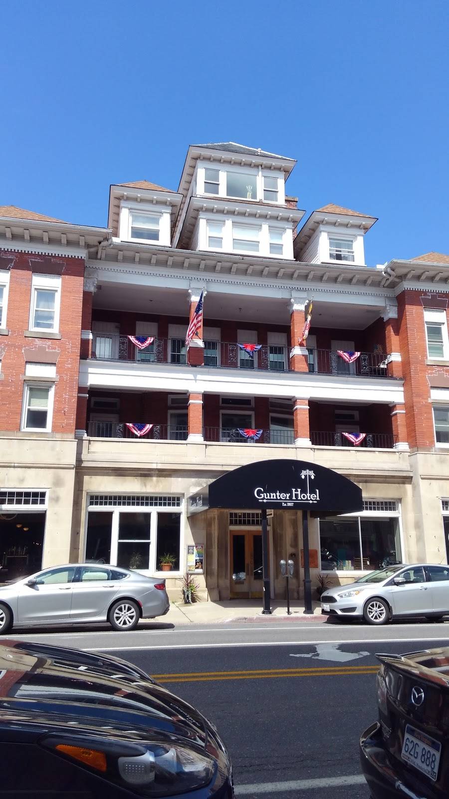 The Toasted Goat | restaurant | 11 W Main St, Frostburg, MD 21532, USA | 2405589463 OR +1 240-558-9463