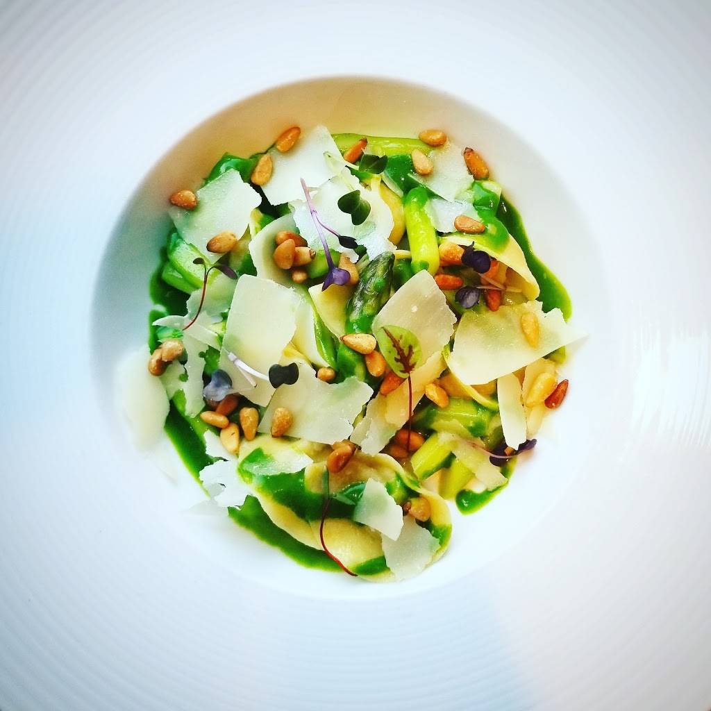 The Mercer OTR | restaurant | 1324 Vine St, Cincinnati, OH 45202, USA | 5134215111 OR +1 513-421-5111