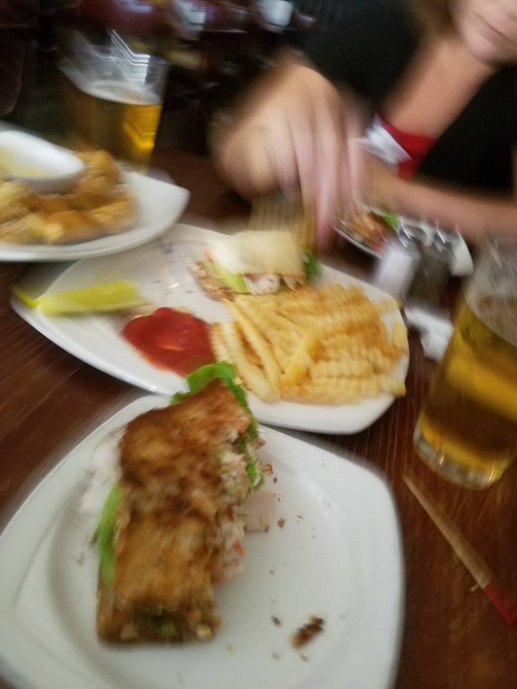 Wells On Wells | restaurant | 1617 N Wells St, Chicago, IL 60614, USA | 3129441617 OR +1 312-944-1617