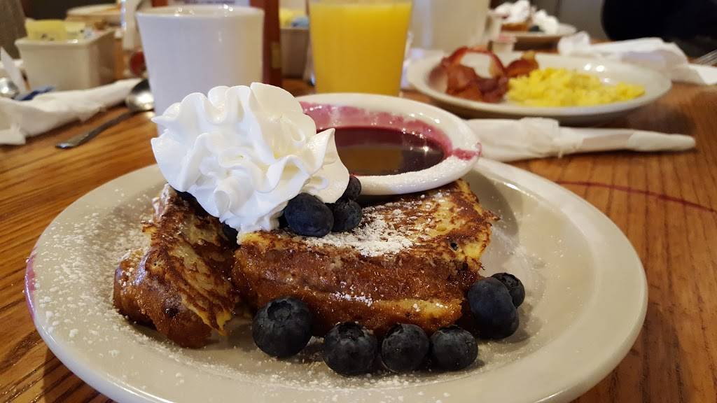 Cracker Barrel Old Country Store | restaurant | 7878 W Irlo Bronson Memorial Hwy, Kissimmee, FL 34747, USA | 4073901190 OR +1 407-390-1190