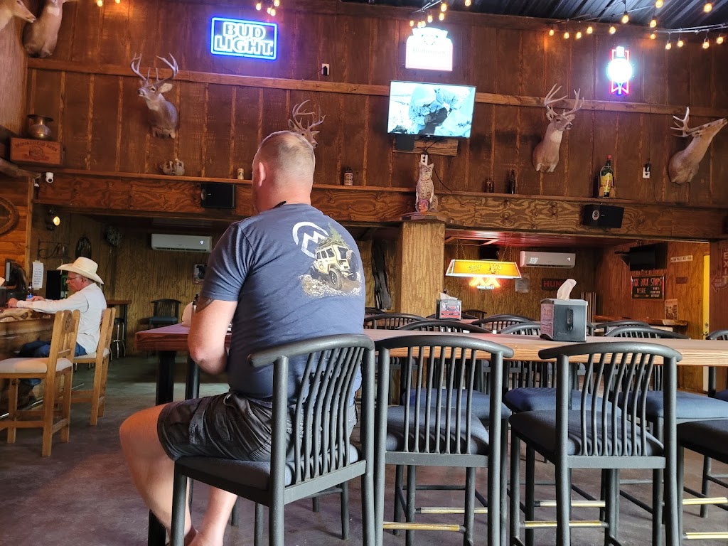 The Deer Lease Bar & Grill | restaurant | 1040 N Patrick St, Dublin, TX 76446, USA | 2549790581 OR +1 254-979-0581