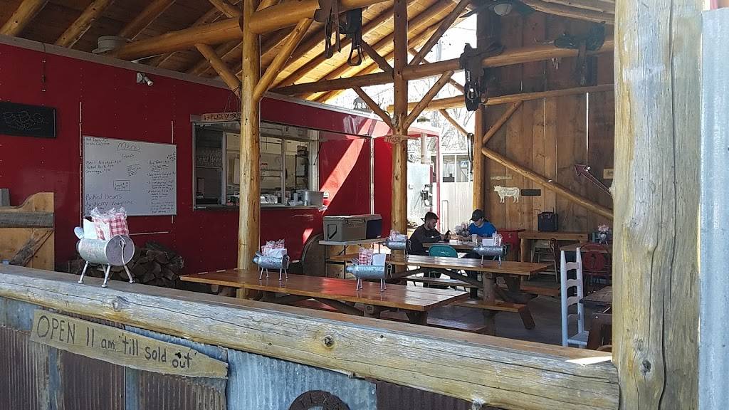 Rustic Hog Barbecue | restaurant | 104 Main St, Lake City, MI 49651, USA | 2319204227 OR +1 231-920-4227