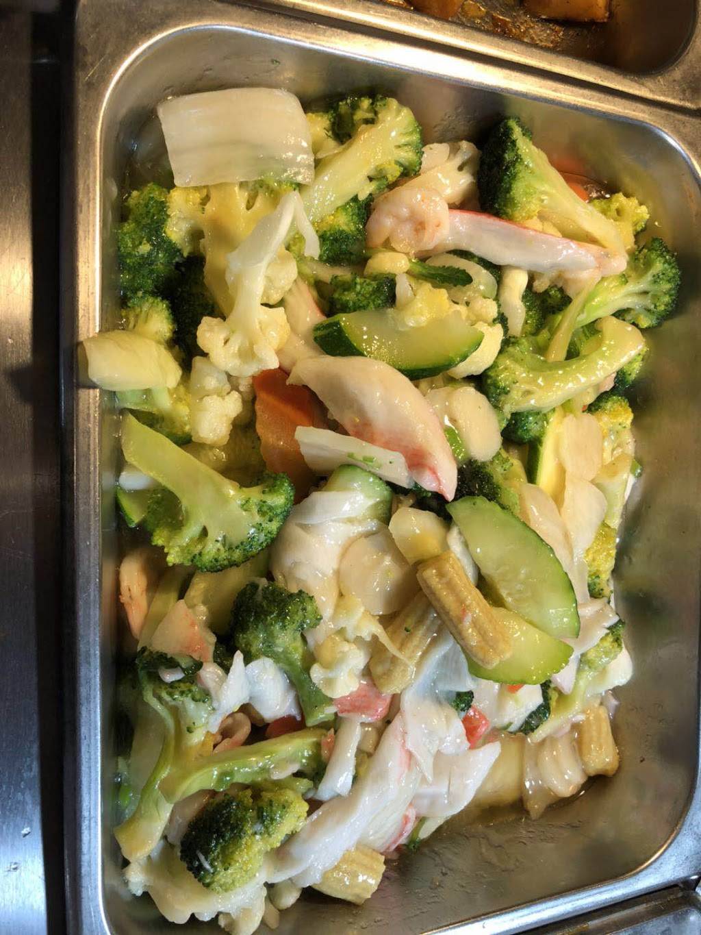 Tong Fu | restaurant | 1108 Old Country Rd, Riverhead, NY 11901, USA | 6317274442 OR +1 631-727-4442