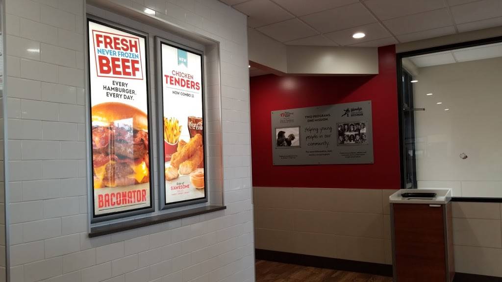 Wendys | restaurant | 3101 FM 528 Rd, Friendswood, TX 77546, USA | 2819947665 OR +1 281-994-7665