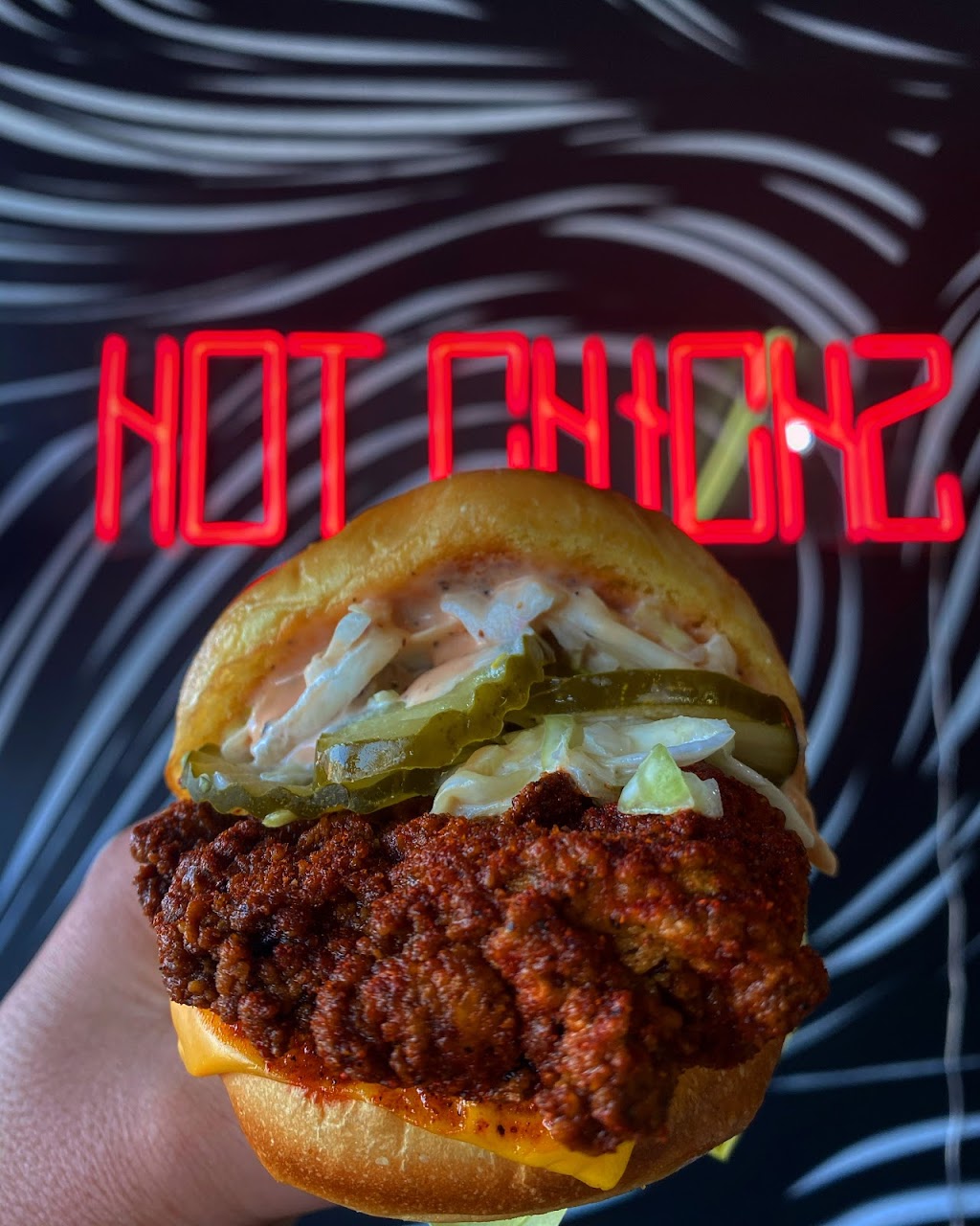 Hot Chickz | restaurant | 619 Glendora Ave Unit B, La Puente, CA 91744, USA | 6262952508 OR +1 626-295-2508