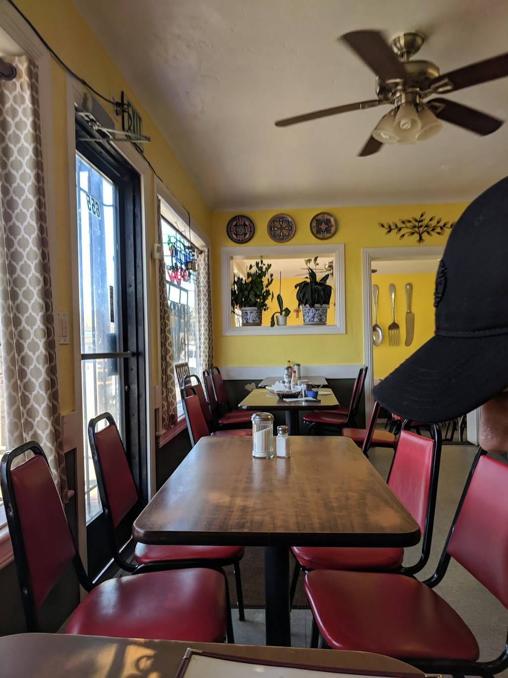 El Zacatecano | restaurant | 655 E Alisal St, Salinas, CA 93905, USA | 8317960818 OR +1 831-796-0818