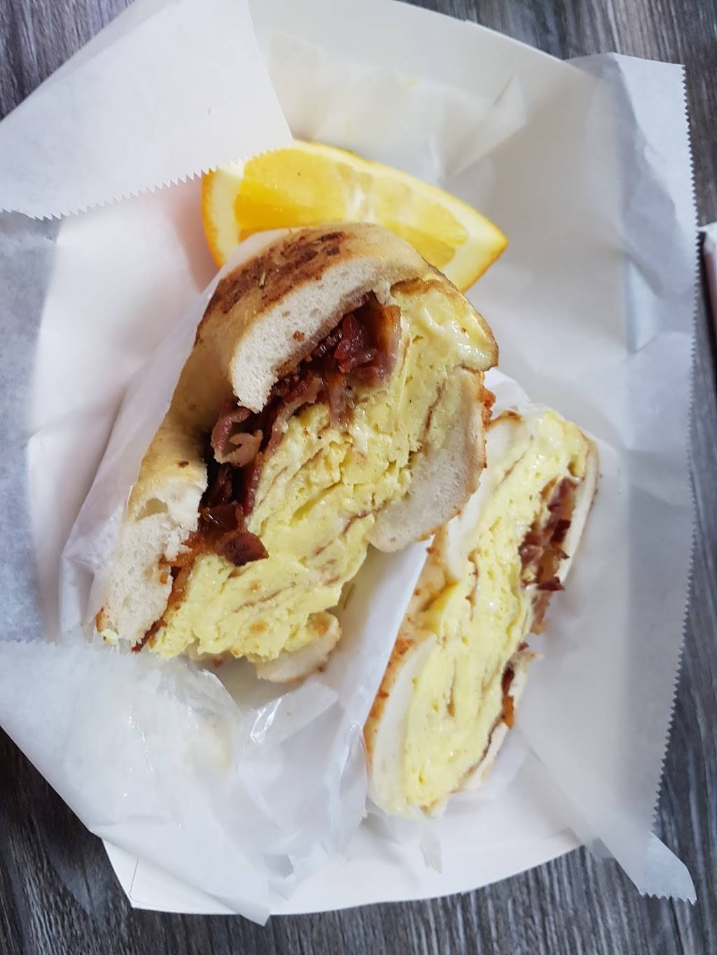 New York Bagel Deli | bakery | 6546 Collins Ave, Miami Beach, FL 33141, USA | 3058652522 OR +1 305-865-2522