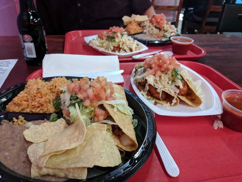 Tanias 33 | restaurant | 614 N Grande Ave, Tucson, AZ 85745, USA | 5206220685 OR +1 520-622-0685