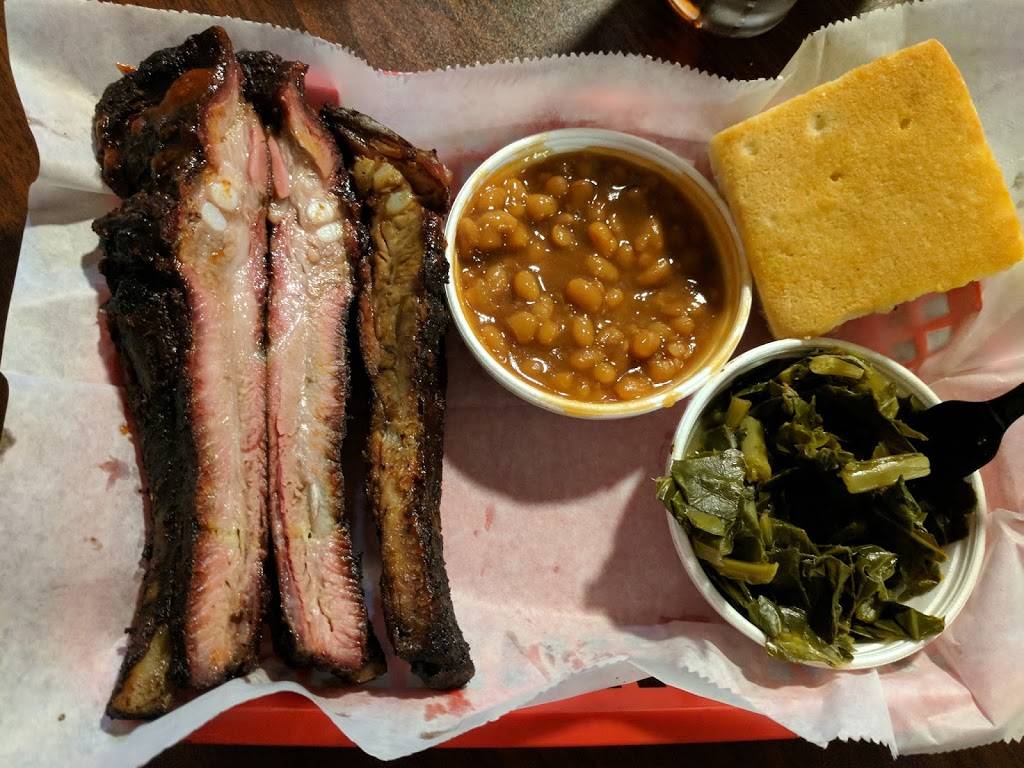 Pit Boss BBQ | restaurant | 856 Virginia Ave, Hapeville, GA 30354, USA | 4047680036 OR +1 404-768-0036