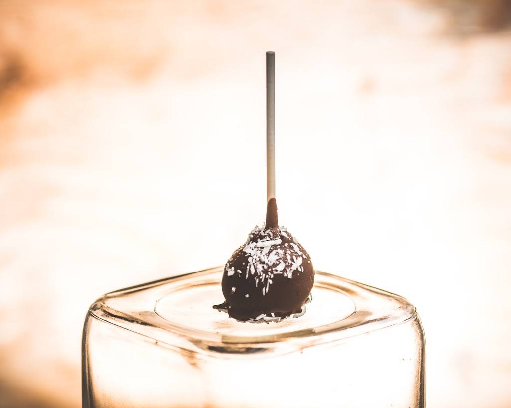 Delightful Tastes Cakes 100% Nut Free Bakery | bakery | 2179 Ogilvie Rd, Gloucester, ON K1J 8Y7, Canada | 6136950686 OR +1 613-695-0686