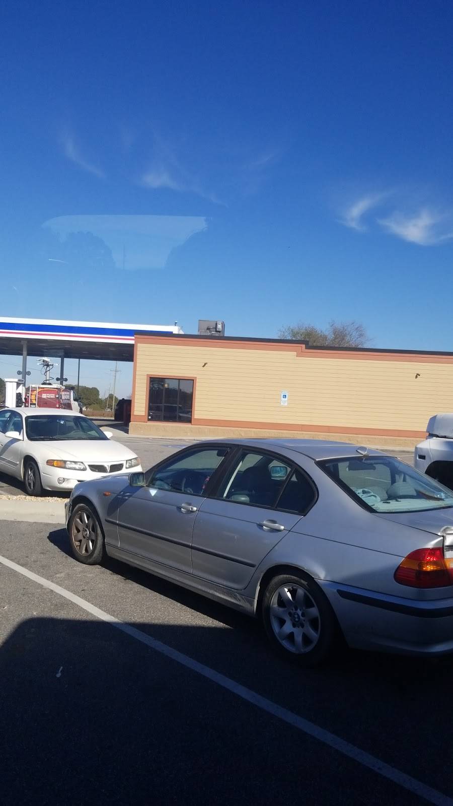 Subway | restaurant | 3907 Martin Luther King Jr Dr, Lumberton, NC 28358, USA | 9103700252 OR +1 910-370-0252