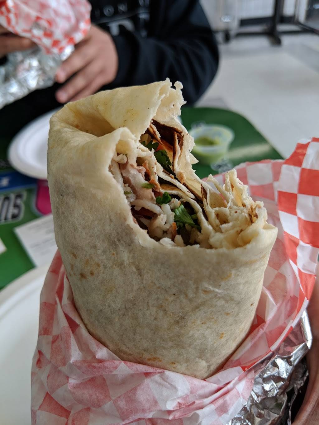 Marlen Taqueria | restaurant | 2530 California St, Mountain View, CA 94040, USA | 6509352354 OR +1 650-935-2354