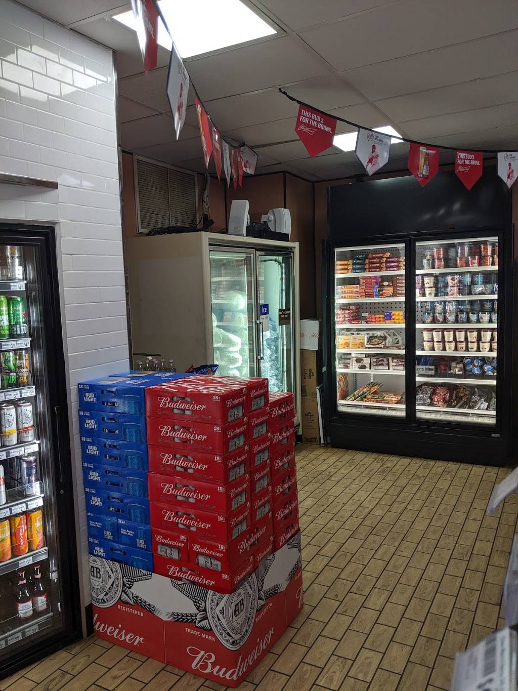 7-Eleven | bakery | 112 NY-100, Katonah, NY 10536, USA | 9144018244 OR +1 914-401-8244