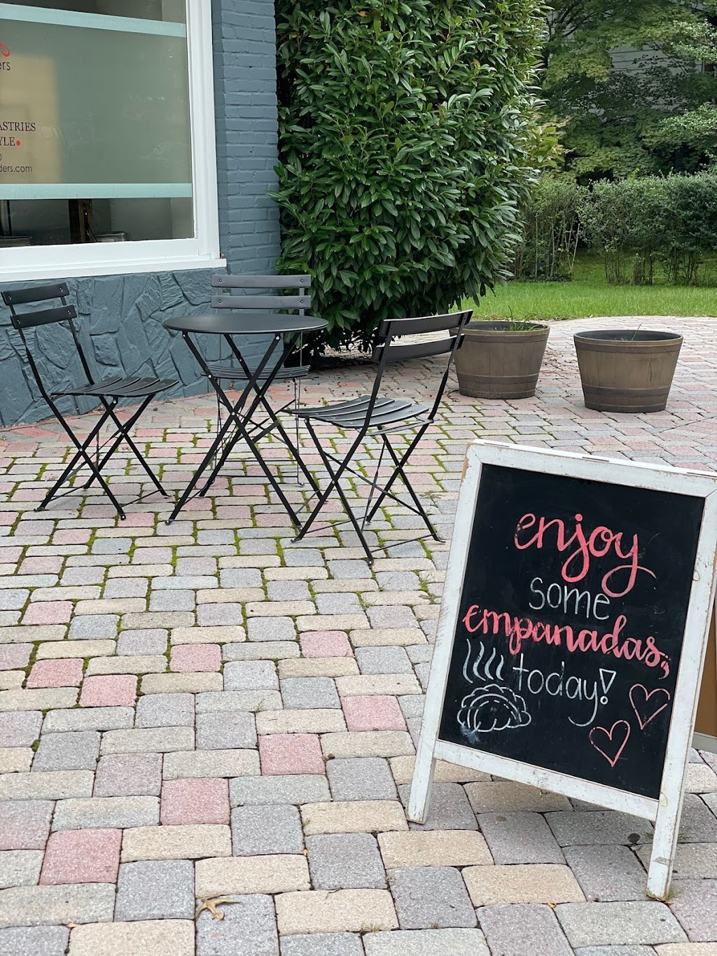 Anitas Baked Wonders | restaurant | 54 Broadway, Florham Park, NJ 07932, USA | 9177276290 OR +1 917-727-6290